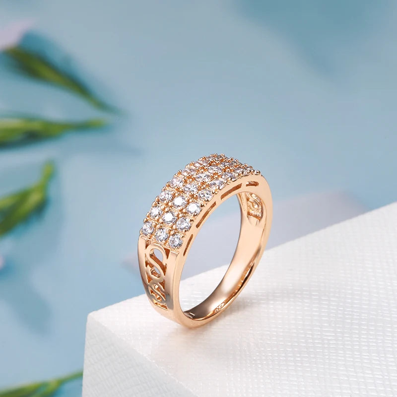 Elegant Inlaid Zircon Geometry Ring for Women | Shiny Gold & Silver Fashion Ring | Luxury Geometric Statement Jewelry